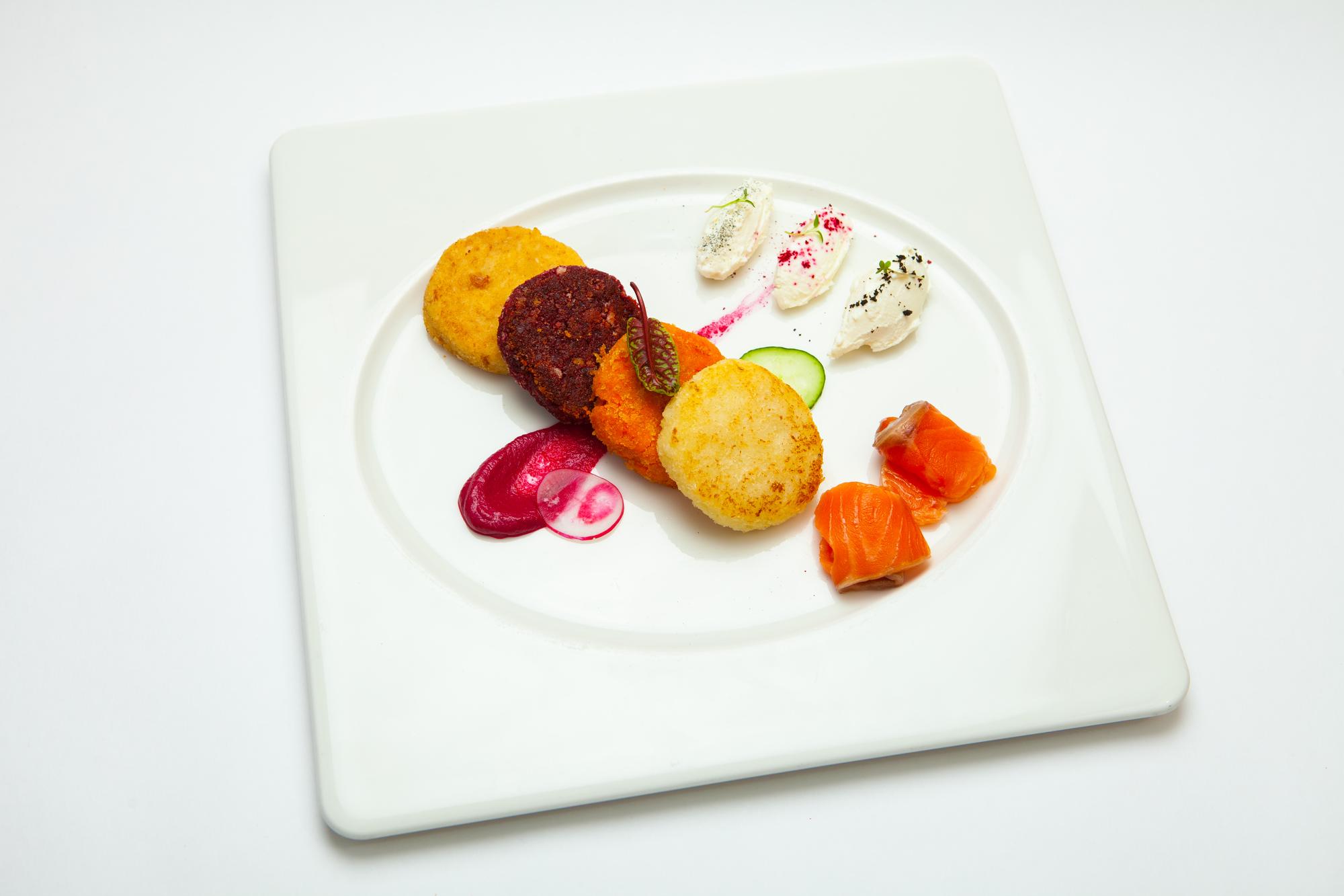 Assorted plated sample for pricing section